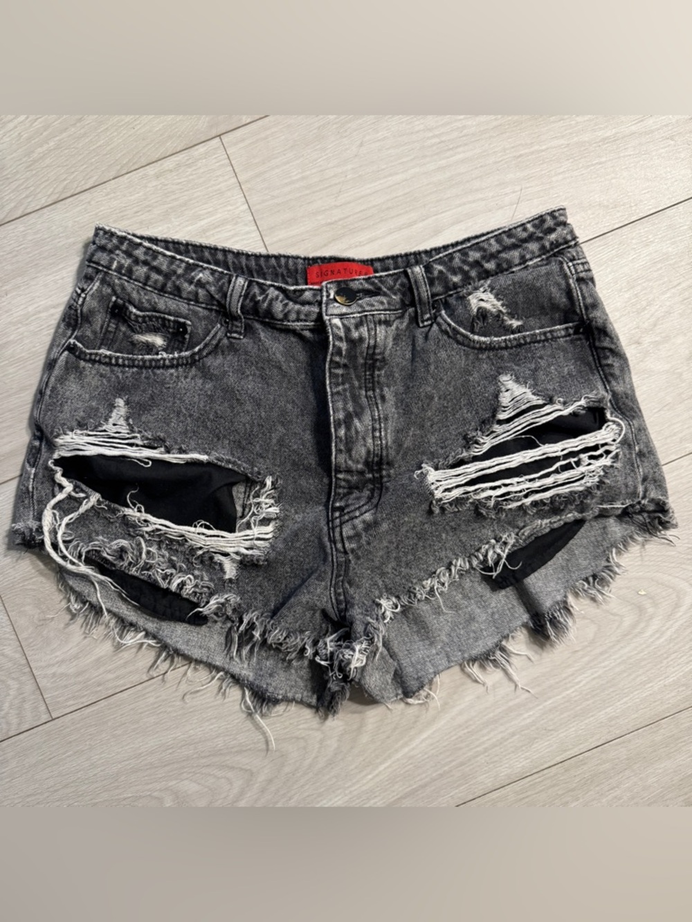 Signature 8 Distressed Acid Wash Denim Shorts Black Gray Cutoff Frayed Hem:L